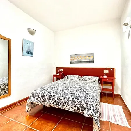 Landhaus Bonita Casa Rural En Finca Con Terraza Y Vista A Volcan Costa Teguise